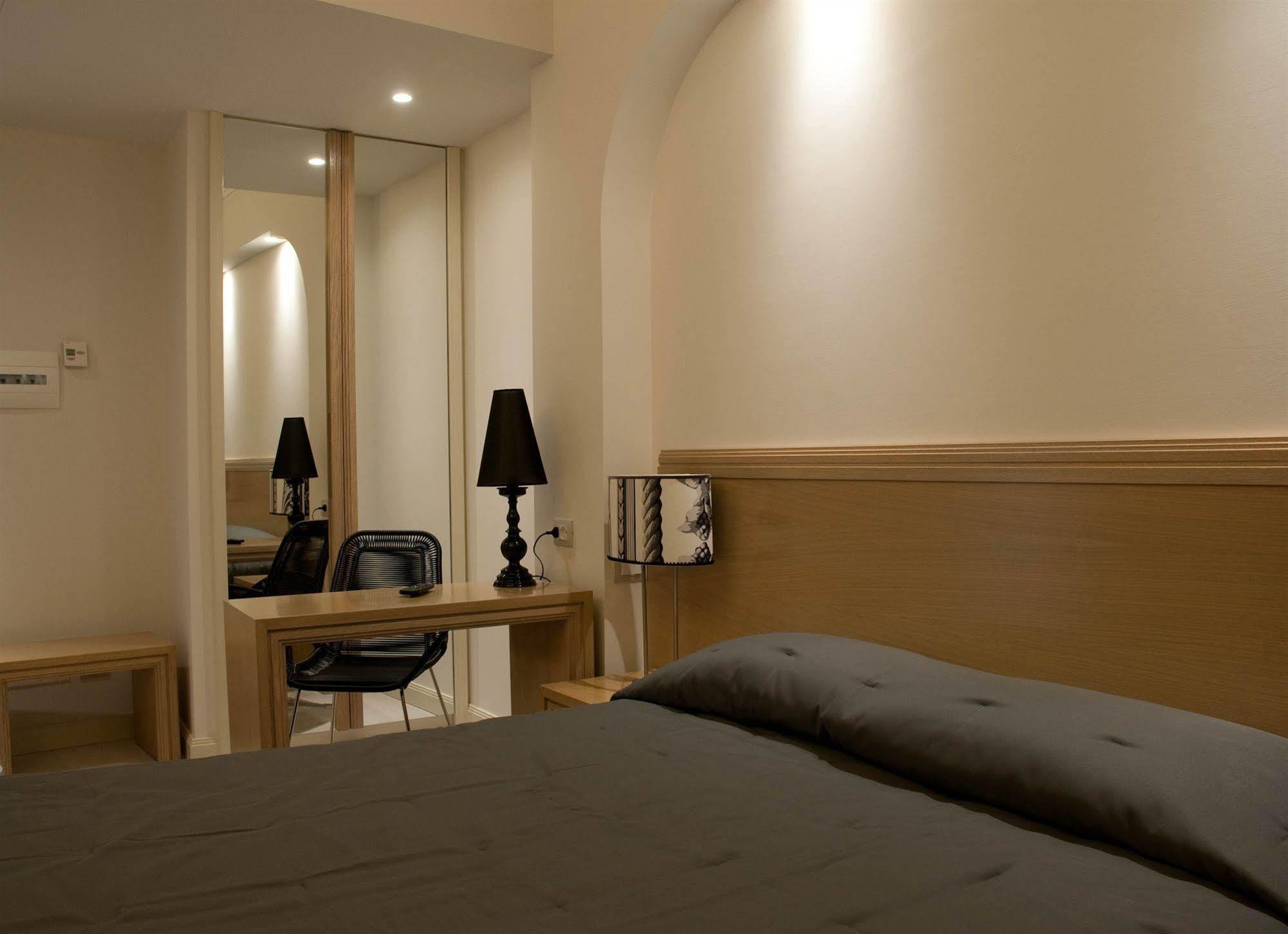 Smart Hotel Pincio Рим Екстериор снимка